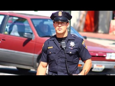 'Hot Cop of Castro' Arrested After Allegedly Hitting Two Men and Fleeing