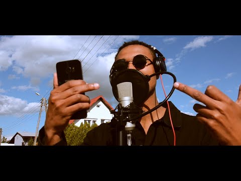 Mulat #Hot16Challenge2