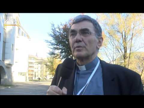 Mgr Moutel : les jeunes et les vocations