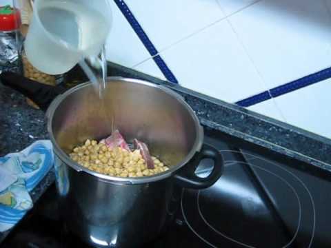 download lagu mp3 mp4 Cocido Sin Grasa, download lagu Cocido Sin Grasa gratis, unduh video klip Cocido Sin Grasa