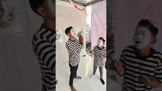 Download lagu #pantomimbojonegoro #pantomimlucu #pantomimindonesia #pantomim #pantomimanak #pantomime #pantomimer mp3