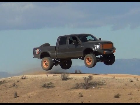 Carli 4.5" Ford Super Duty Unchained Suspension System - Tuning, Round 1 Lucerne Valley