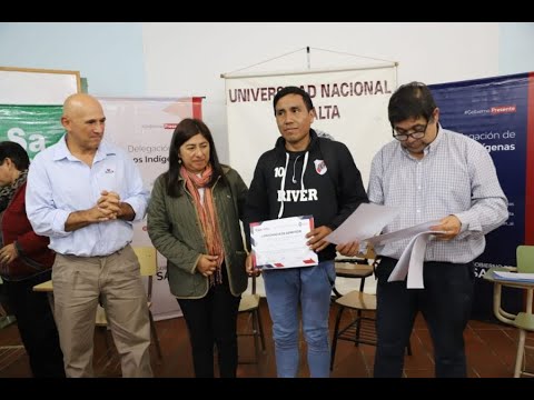 Becas Maxi Sánchez: recibieron sus certificados alumnos de comunidades indígenas de la UNSa Santa Victoria Este