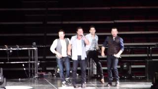 The Package Tour: 98 Degrees Intro - Heat it Up