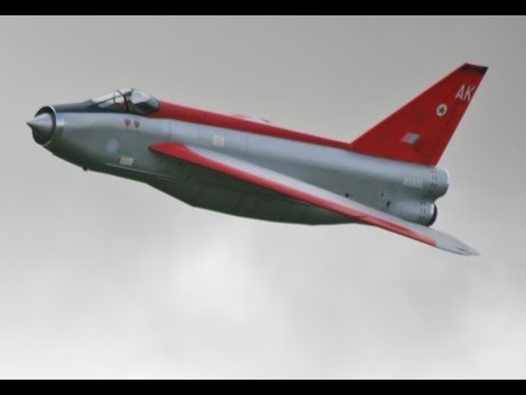 GIANT 1/4 SCALE RC ENGLISH ELECTRIC LIGHTNING F MK6 - ROUGHAM RC PLANES 2012