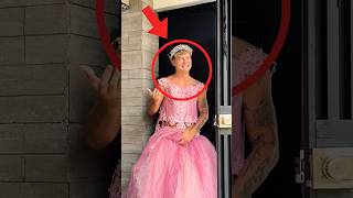 Me vistieron de barbie! 😡