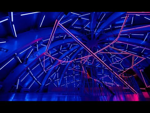 CROSSING FULL - ATOMIUM