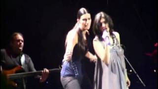 Amiche per l&#39;Abruzzo - Rainbow (Laura Pausini &amp; Elisa)