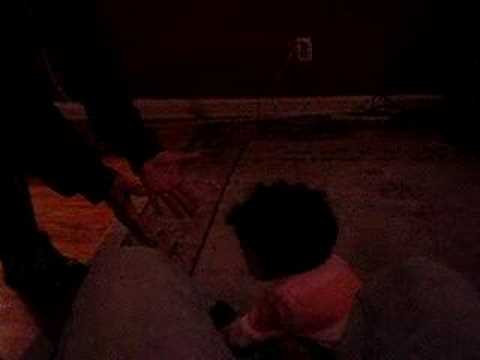 crismarie dando sus primeros pasos