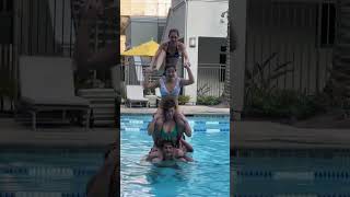 Download lagu How many people can he hold!? #acro #poolparty #summervibes #nevergrowup @m4ltraining mp3