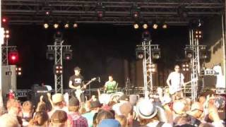 Sweatmaster - Dirty Rabbit (Live at Ruisrock 2011)