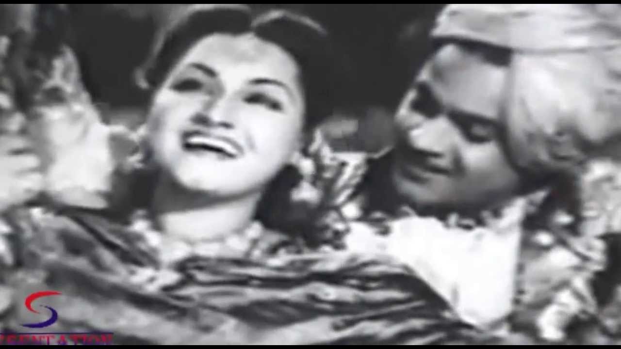 Rut Aayi Suhani Hai Lyrics | Village Girl | Noor Jehan | Shyam Sundar