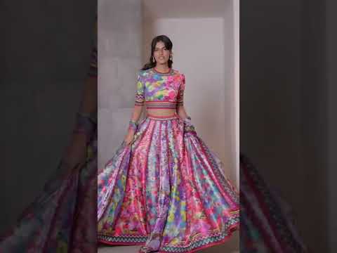 Indian Designer Rajdeep Ranawat’s collection 2022 at Ogaan.com #Lehengas #indianclothing #trends