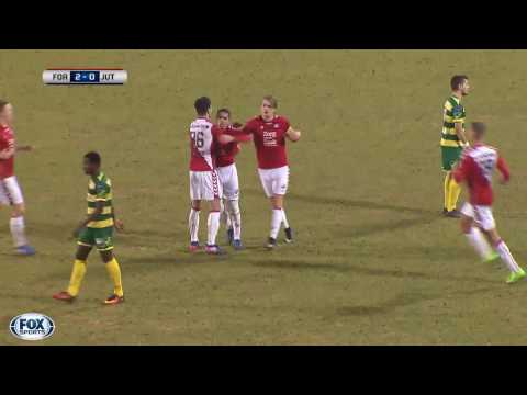 Karim Loukili scoort prachtig tegen Fortuna Sittard