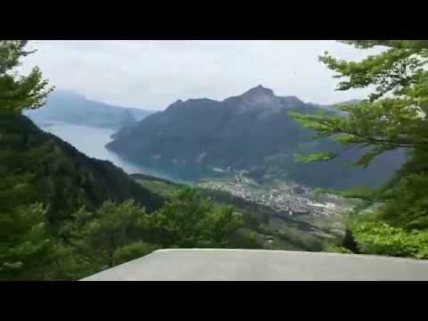 Mit der Standseilbahn auf den Stoos.