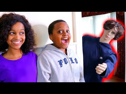 MANNEQUIN vs Shiloh and Shasha - Onyx Kids