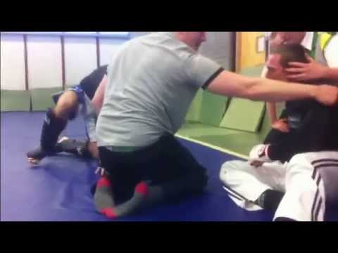 KICKBOXING VS. BJJ - JR McDaid (Rilion gracie Ireland) Vs. Simon Forde (Evolve)