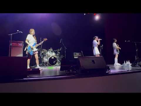 QWER Discord encore fancam (4K 60FPS) 20251111 2025 QWER First World Tour Rockation Fort Worth