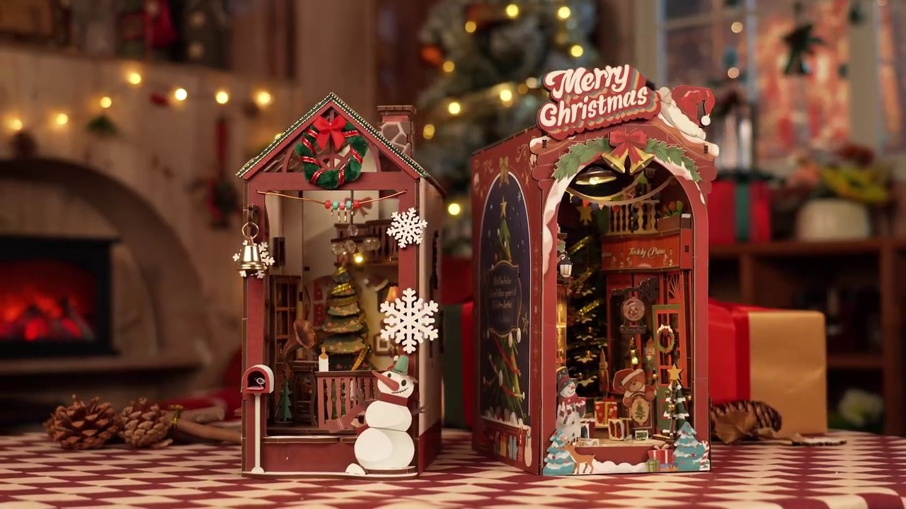 Rolife Christmas Street Book Nook | 3D Puzzle Kit