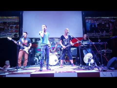 Sweet Dreams - Ice Bucket cover (Air Supply)