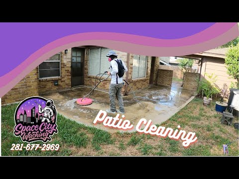 Gutter cleaning service video in Spring TX by Space City Washing