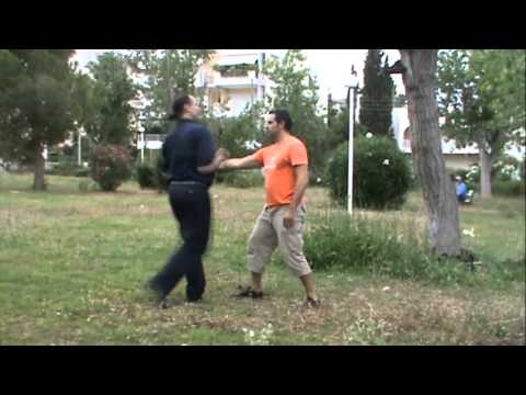 Real gun street defence ,Αληθινή αυτοάμυνα σε πιστόλι