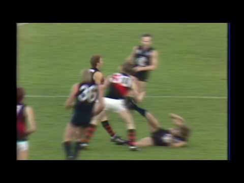 Alan Ezard Spectacular Mark 1984 Round 19