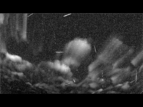 Time-lapse de Meteoros - Estação EXOSS 26000 Carnaubal-Ceará - 2025-12-05 (8 meteoros)