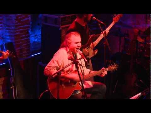 Çaresi Yok - Aklan Akdağ (Babylon 2011).mov