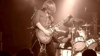 SCREAMING EAGLES - Blood