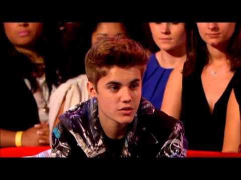 Justin Bieber and Alan Carr Interview UK [Live performance] Video