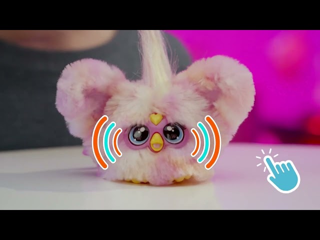 Vídeo relacionado con Hasbro Furby Furblets, MOO-Boo, Mascota Interactiva, Muñeco en Blanco y Negro, Reproducción de Sonido, Estimula la Imaginación, Horas de Diversión, Regalo Juguete Coleccionable, Peluche