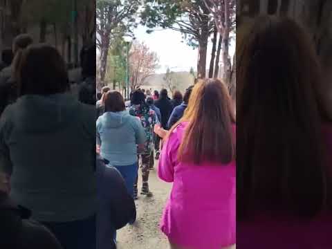 Protesta de vecinos de Las Coloradas  - Minuto Neuquén