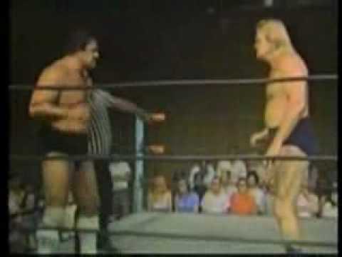 Johnny Valentine Vs. Wahoo Mcdaniel