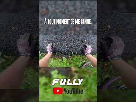 J'ADOOOOOORE ! 😂 #shorts #humour #enduro #show #bikelife #motocross #crash