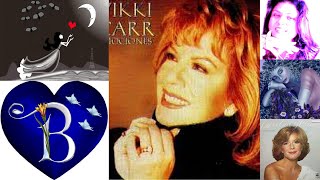 Vikki Carr ๑♥      How Can You Mend a Broken Heart