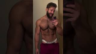 This guy is looking for a chat gay connect cam