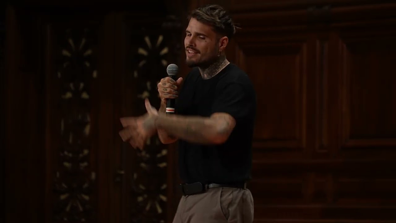 Écrivain et chroniqueur littéraire | Christopher LAQUIEZE | TEDxPanthéonSorbonne