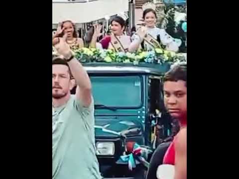 NÃO ACREDITO QUE FIZERAM ISSO / MILTON CUNHA NARRANDO DESFILE NO INTERIOR DO ES 🤣 #carnaval #samba