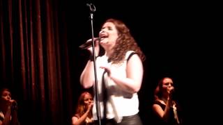 Iris Kroes - The Suit