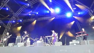 THE CHILLS - Doledrums (live @Primavera Sound) (4-6-2016)