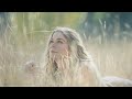 LeAnn Rimes Rockin' Around The Christmas Tree Lyrics Video