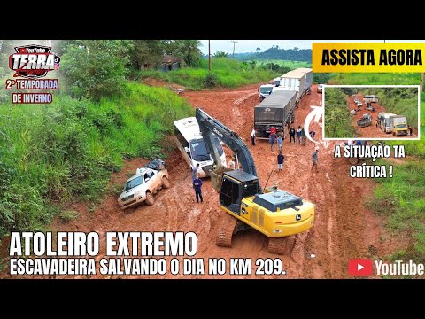 Situação Crítica no KM 209: Só a escavadeira para tirar a galera do barro. 24/01/26