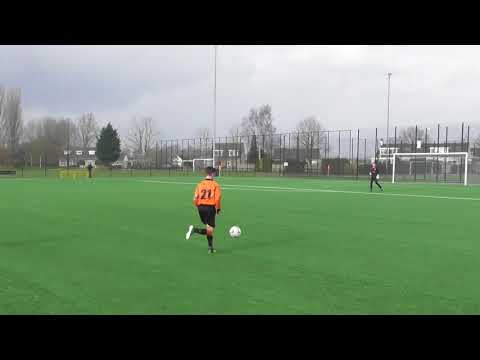 10 feb 2018 VV De Meern O17-2 - Kampong O17-2 com 1-4 Prachtig doelpunt Yaro, assist Koen (1-3)