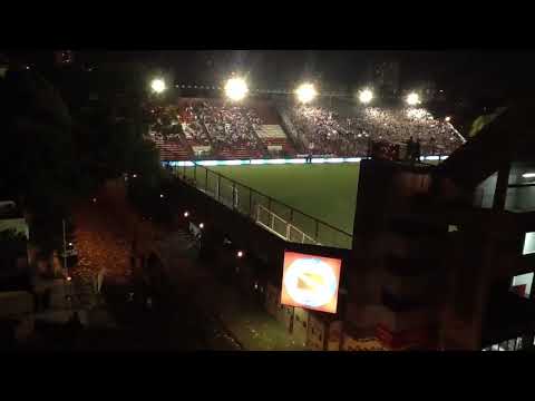 "VELEZ LOCAL EN PATERNAL - TORNEO FINAL 2013" Barra: La Pandilla de Liniers • Club: Vélez Sarsfield