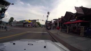 preview picture of video 'Downtown Gatlinburg, TN   May 2014'