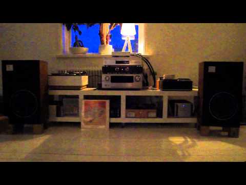 JBL L-50 with Densen BEAT 100 and Lenco L75 modified