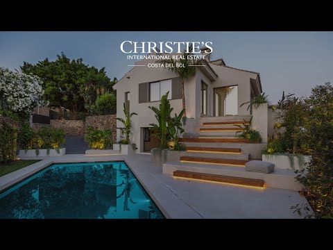 Centauro 15: A Balinese-style oasis villa in the heart of the Golf Valley in Nueva Andalucía