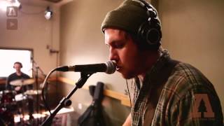 Bobby Long - She Won&#39;t Leave - Audiotree Live