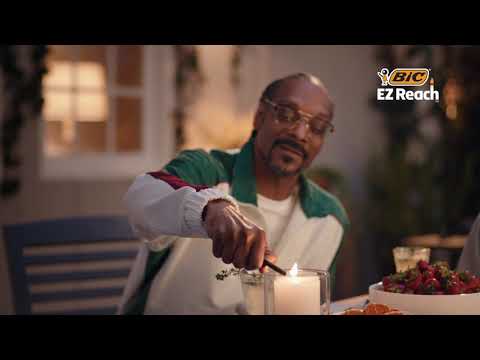 BIC® EZ Reach™ “Pass It” with Snoop Dogg and Martha Stewart